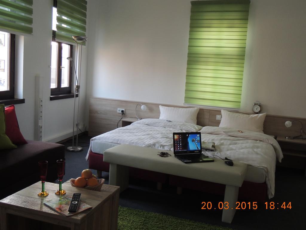 Ratsstube Blasius Hotel แมร์ซิก ห้อง รูปภาพ