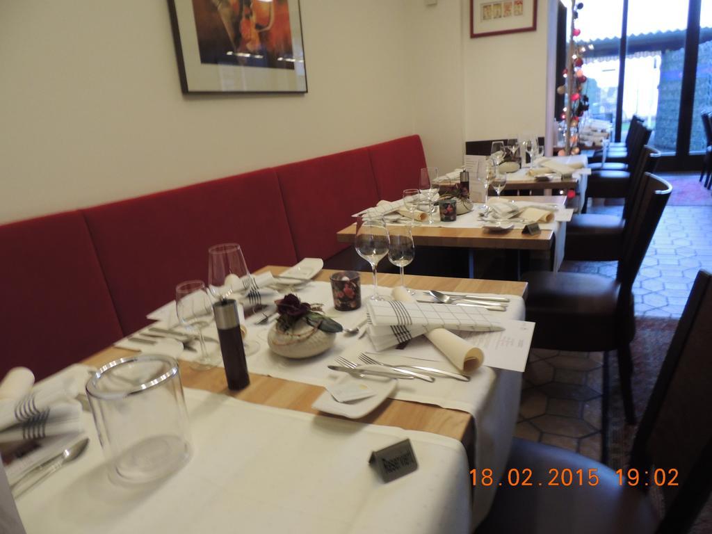 Ratsstube Blasius Hotel แมร์ซิก ภายนอก รูปภาพ